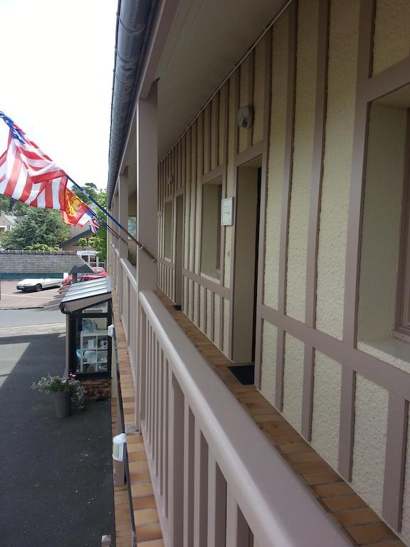 Hotel L'Ideal Le Mountbatten Arromanches-les-Bains Exterior photo